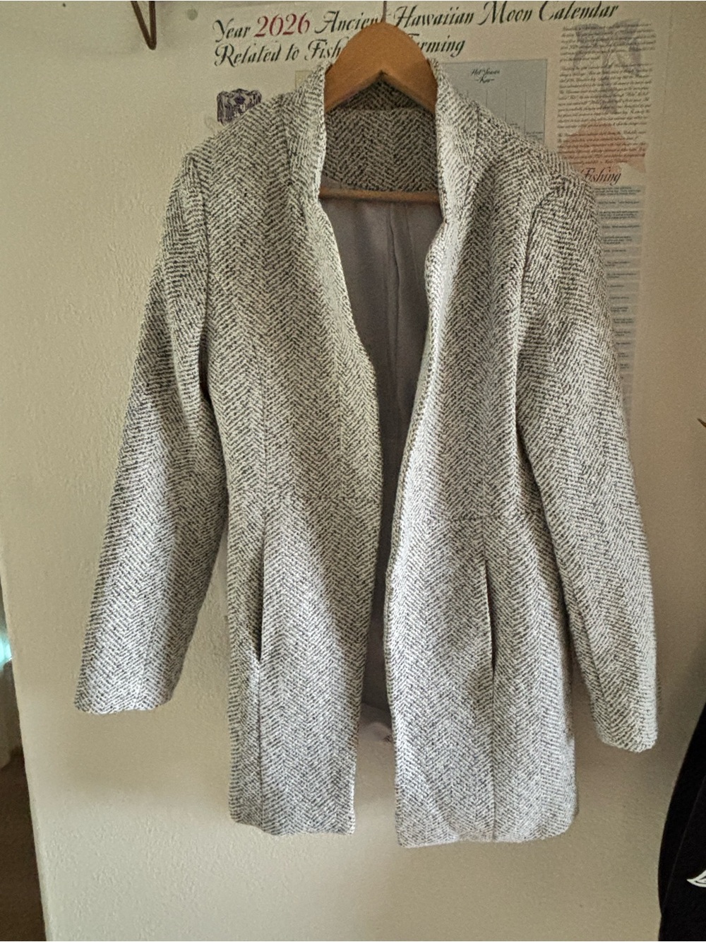 Women's Herringbone Open Front Coatigan - Gray & White